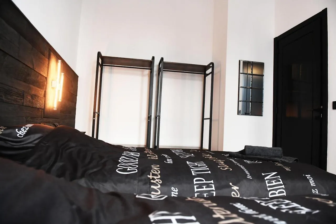 Music Of The World - Antwerp Apartment Belgium